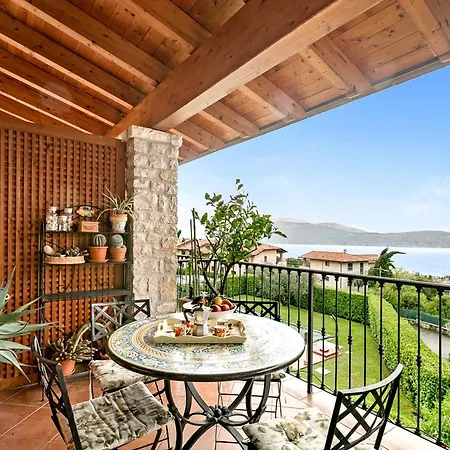 Grotten Loft * Toscolano Maderno